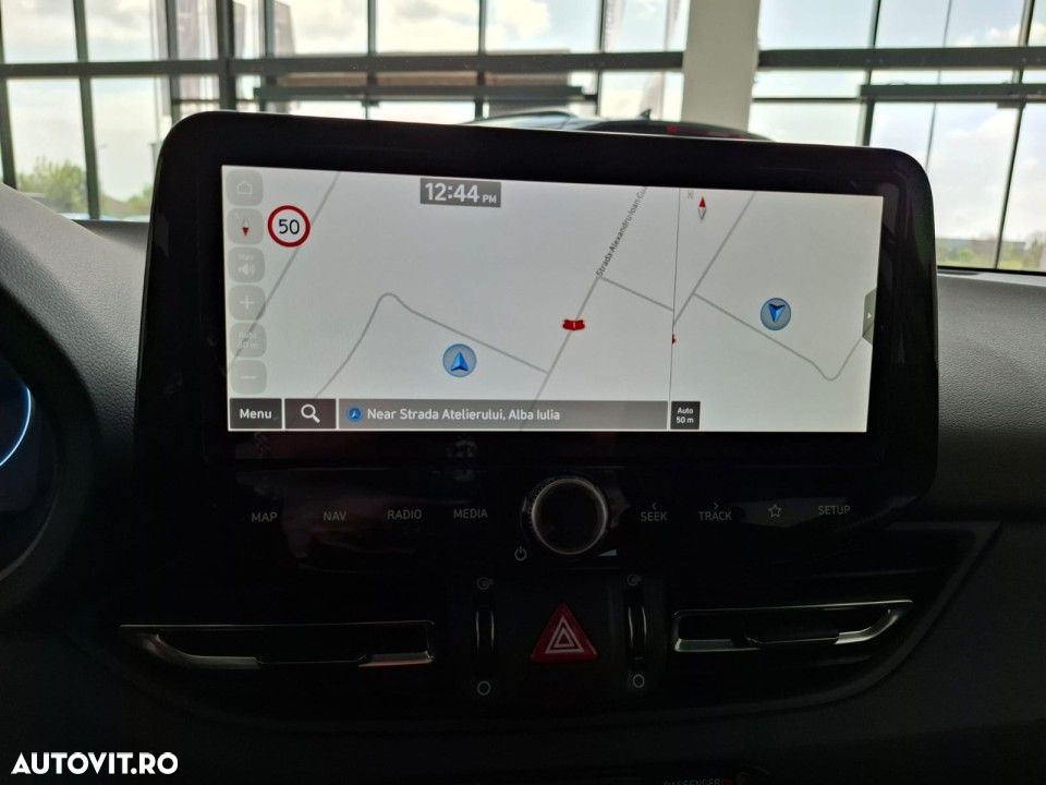 Hyundai i30 Fastback 1.5 T-GDI 140CP 7DCT MHEV Highway - 7