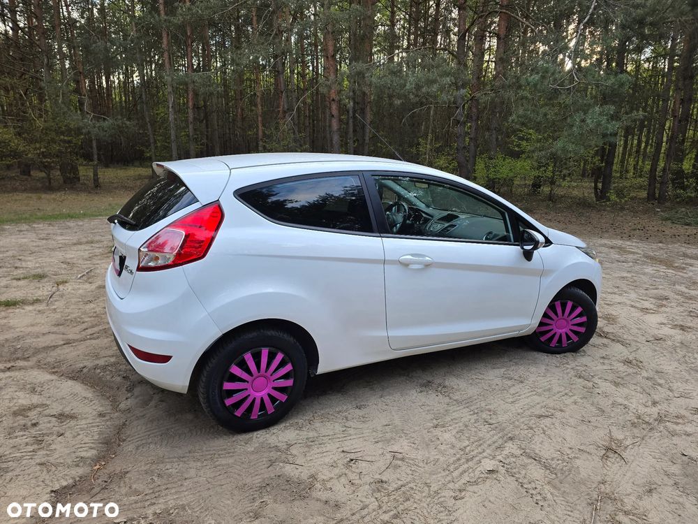 Ford Fiesta 1.25 Champions Edition - 25