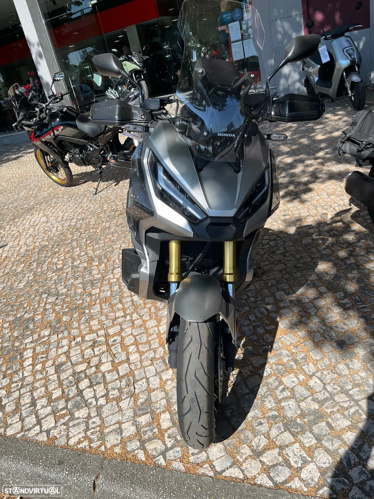 Honda X-ADV - 2