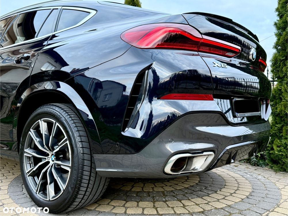 BMW X6 - 11