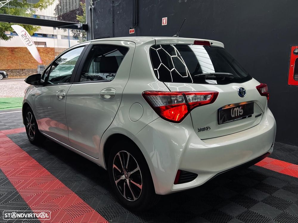 Toyota Yaris 1.5 HSD Comfort - 11