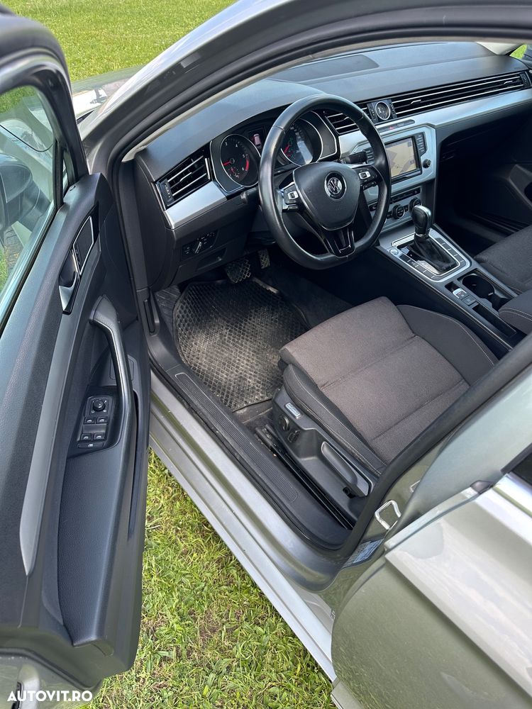 Volkswagen Passat 2.0 TDI DSG Comfortline - 6