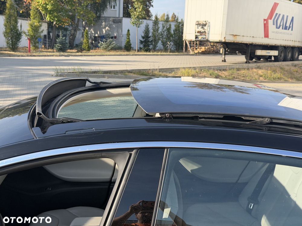 Tesla Model S Standard - 14