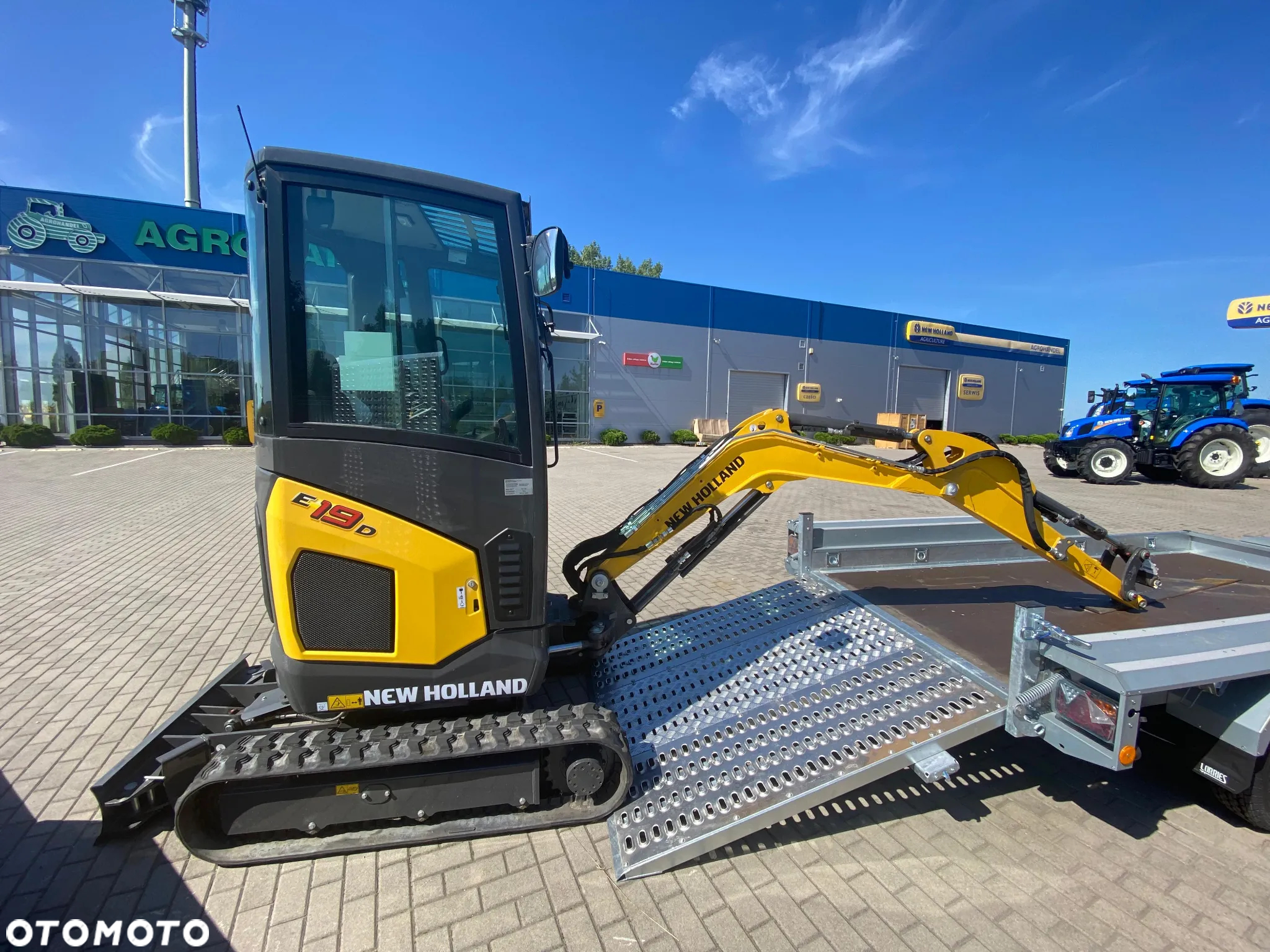 New Holland E19D - 5