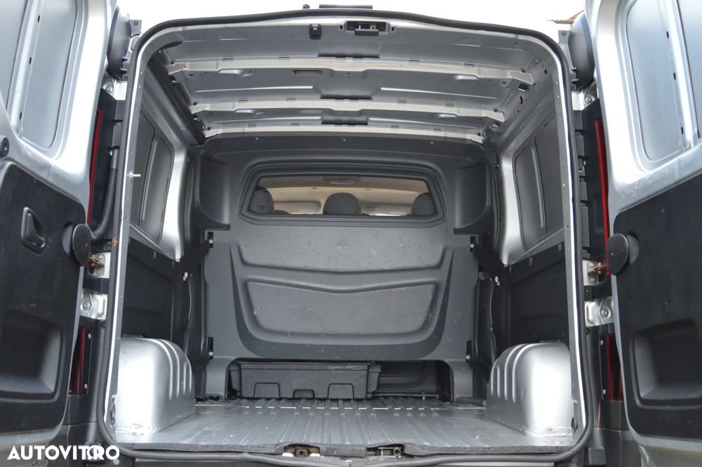 Renault Trafic 2.0 Blue dCi 120 Furgon Cabina Dubla L2H1 Authentique - 28