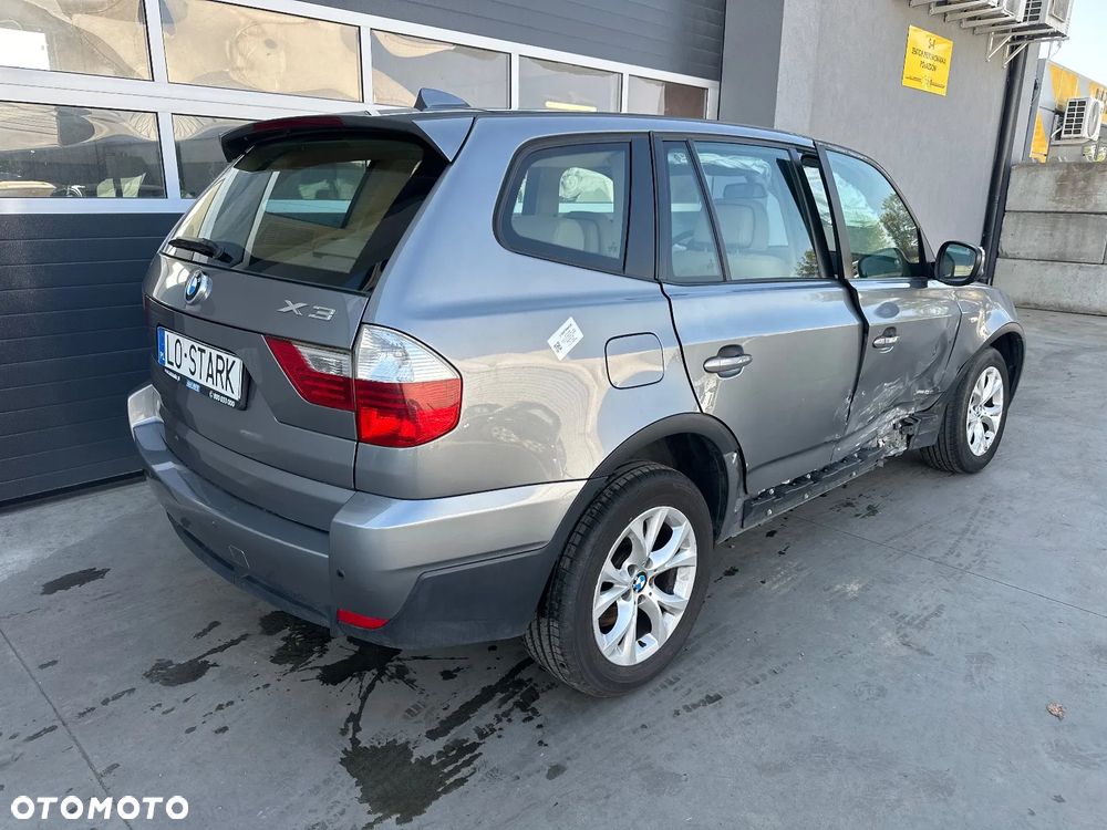 BMW X3 2.0i - 5