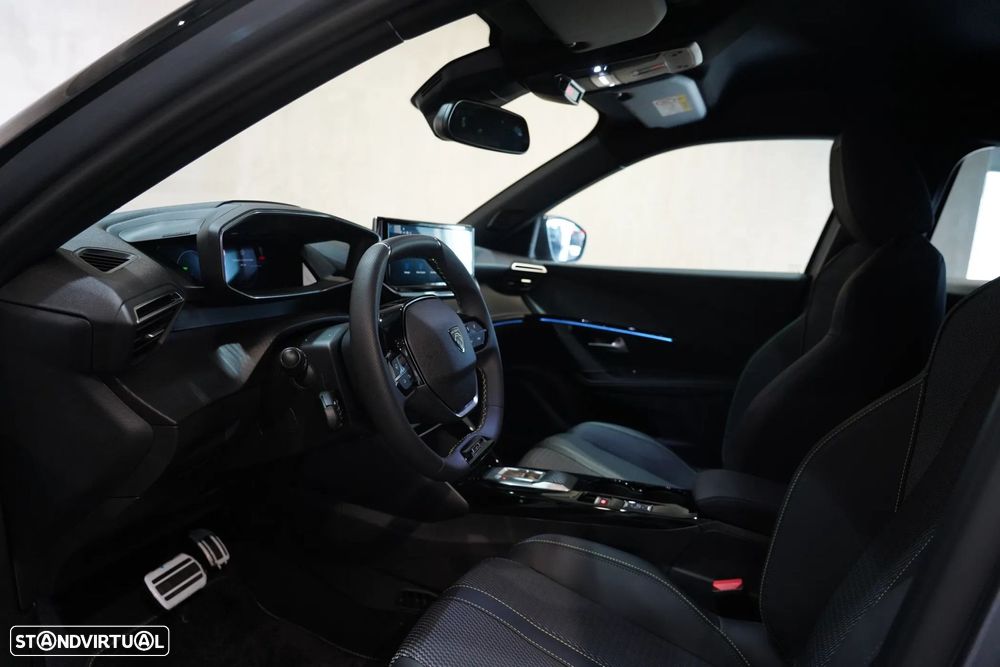 Peugeot e-2008 54 kWh GT - 7
