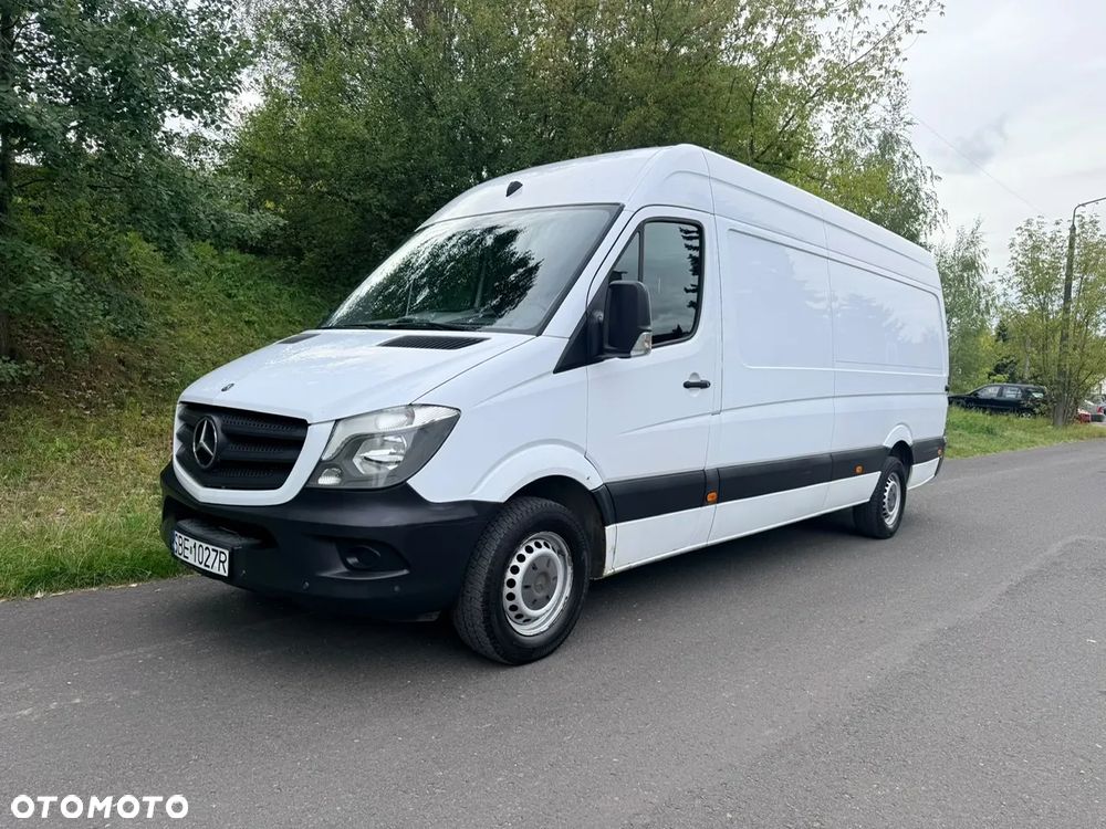 Mercedes-Benz Sprinter - 1