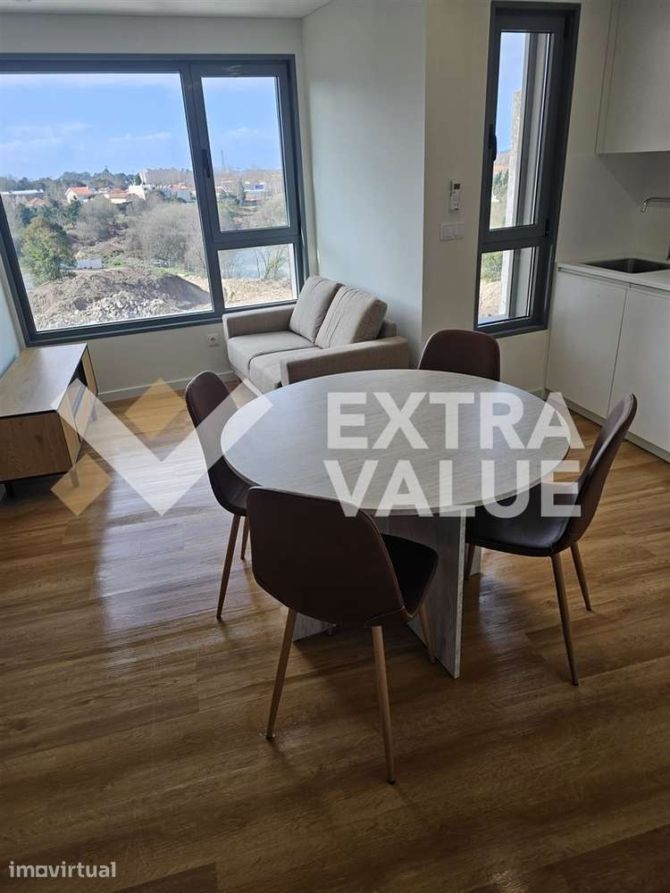 Apartamento T1+1 Arrendamento em Paranhos,Porto - Grande imagem: 2/13