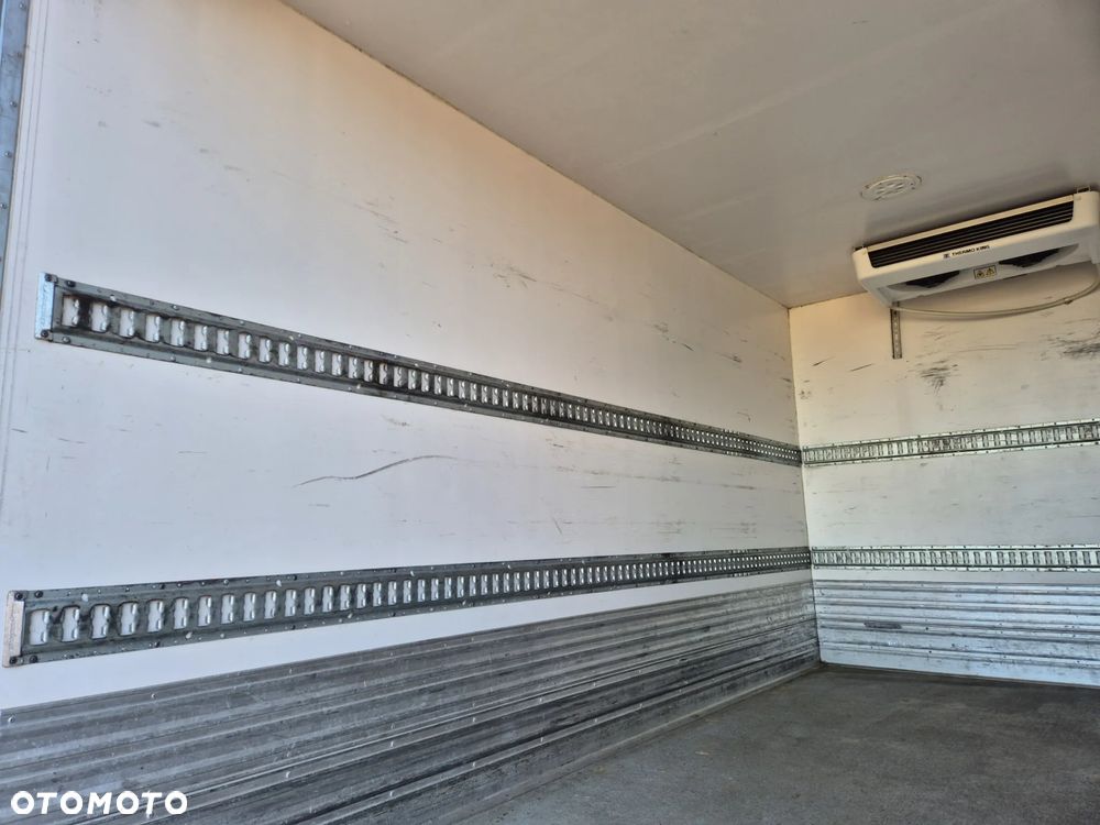 Chłodnia Mroźnia kontener 8 palet Thermoking v-300 zasilanie stacjonarne 230V, 2015 rok, stan bdb! - 9
