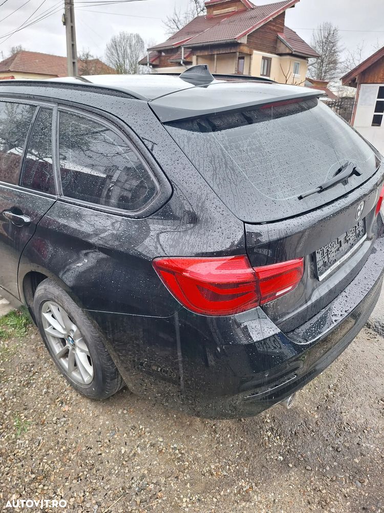 BMW Seria 3 318d Aut. - 15