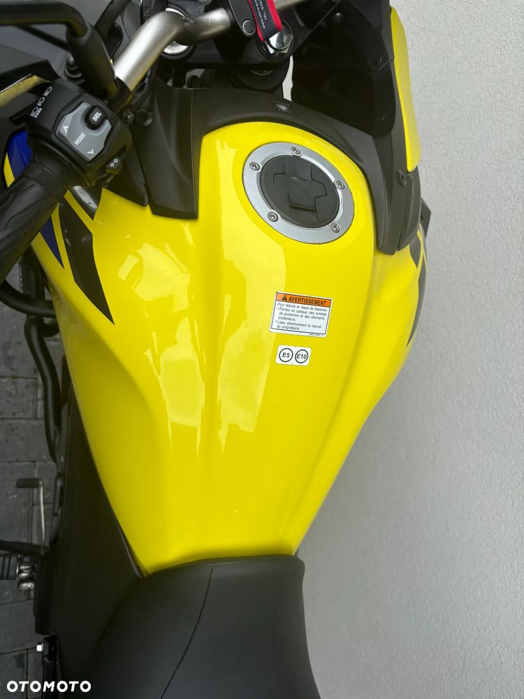 Suzuki DL - 7