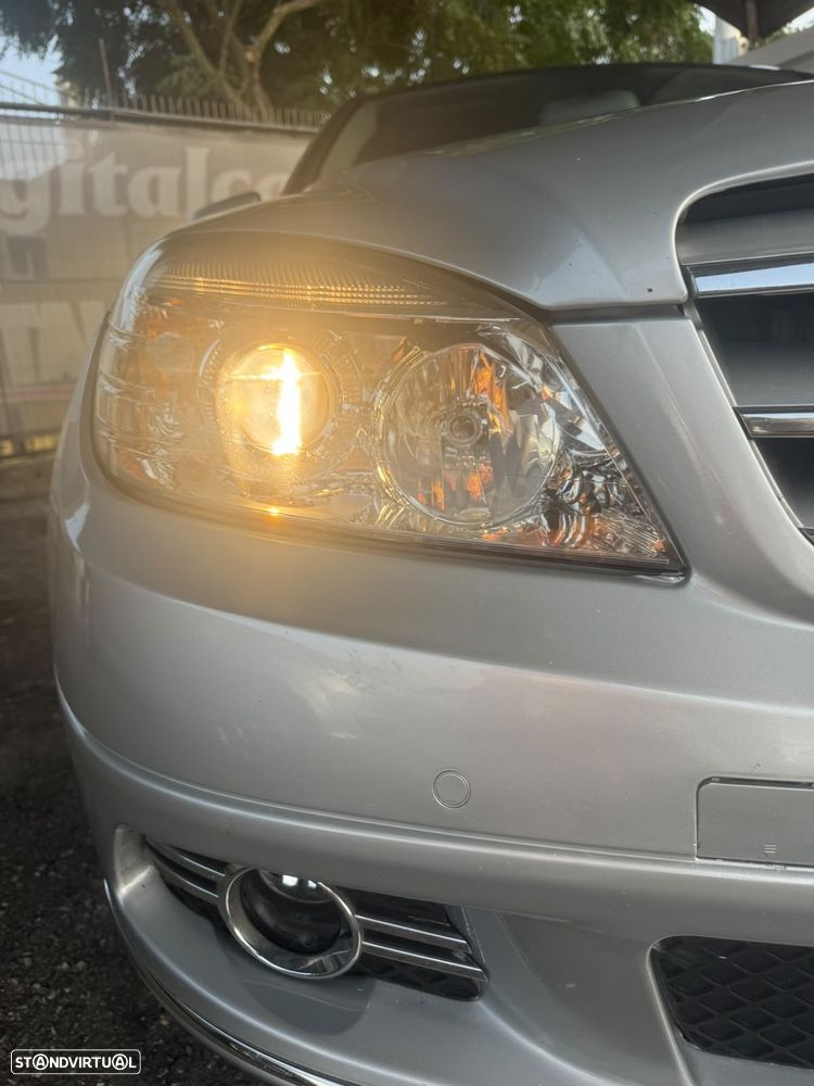 Mercedes-Benz C 250 CDi Avantgarde BlueEfficiency Aut. - 12
