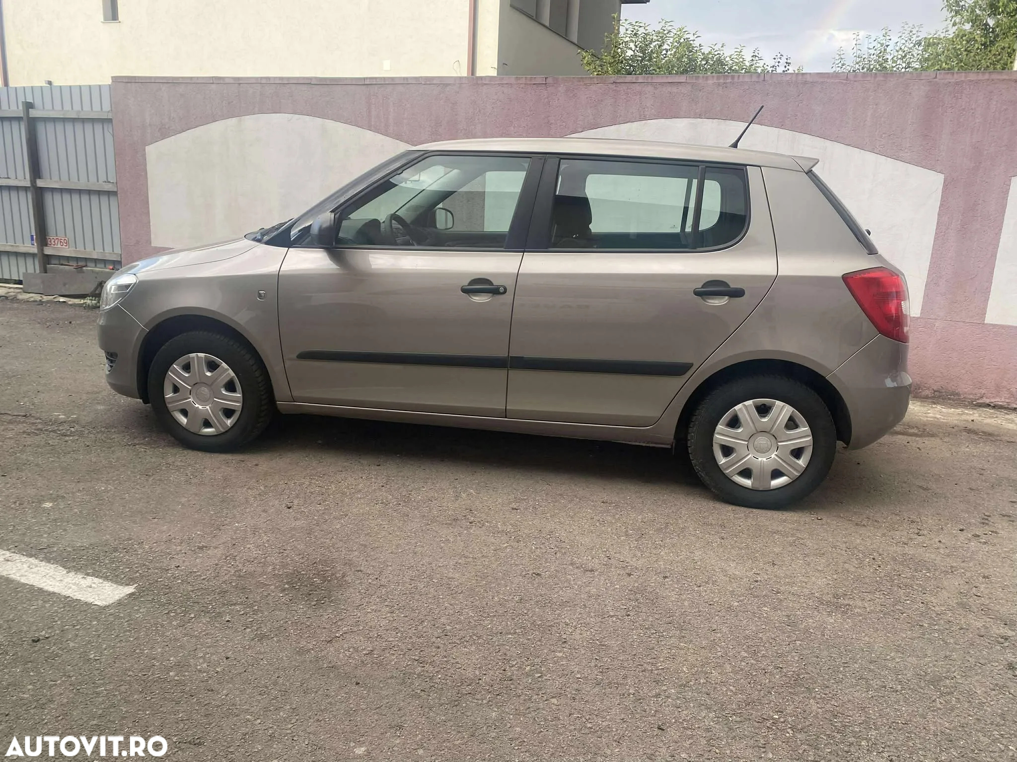 Skoda Fabia 1.2 HTP Ambition - 3