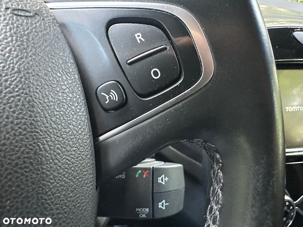Renault Captur 1.3 Energy TCe Initiale Paris - 16