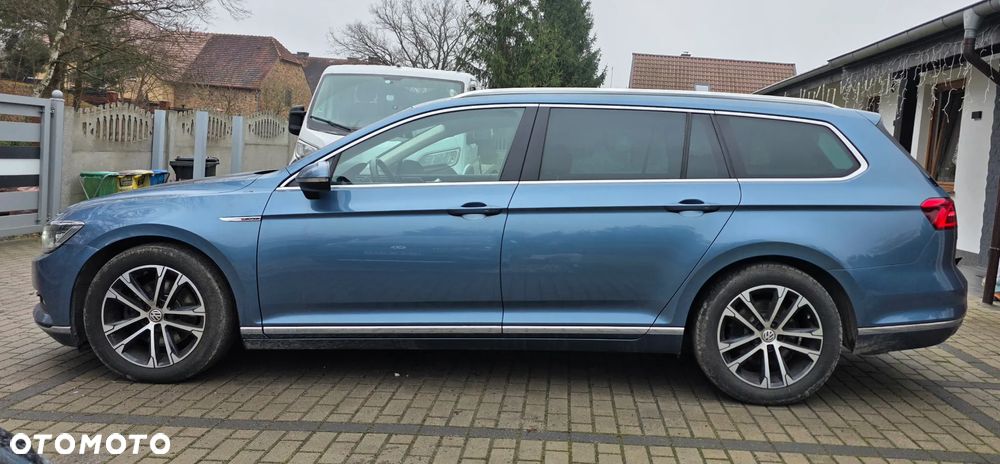 Volkswagen Passat 2.0 TDI SCR DSG 4Motion Business - 4