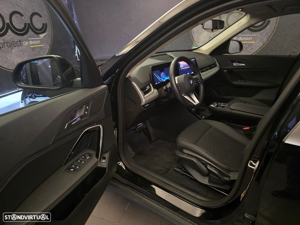 BMW iX1 xDrive30 - 10