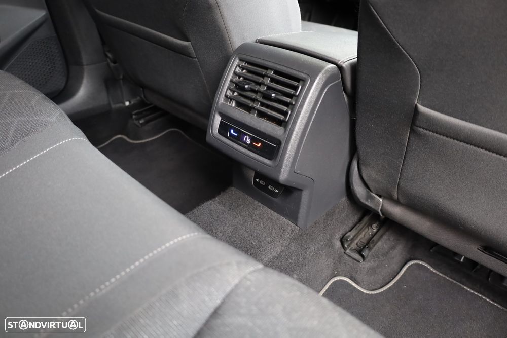 VW Golf 1.0 TSI Life - 55