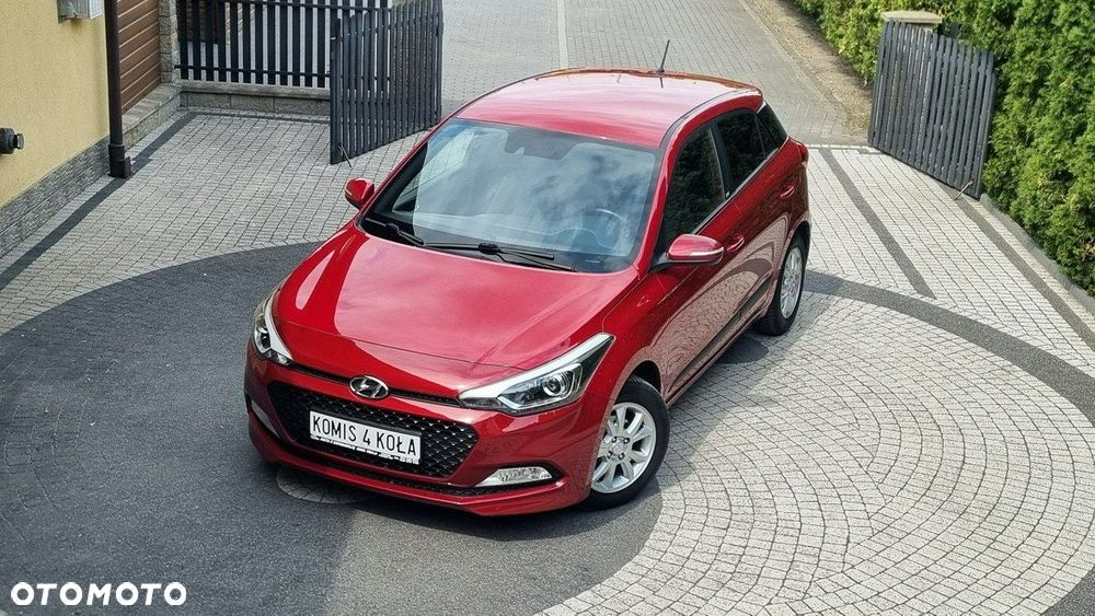 Hyundai i20 - 19