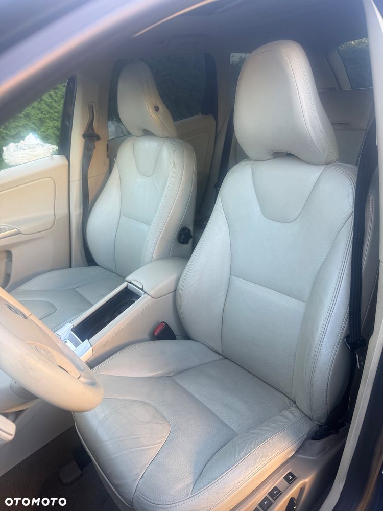 Volvo XC 60 - 11