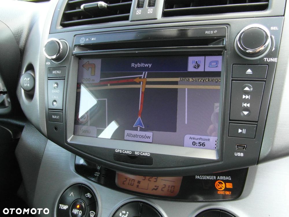 Toyota RAV4 2.0 VVT-i Sol - 26