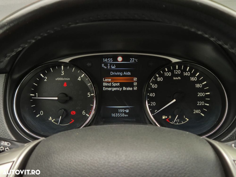 Nissan X-Trail 1.6 dCi ALL-MODE 4x4i Tekna - 17