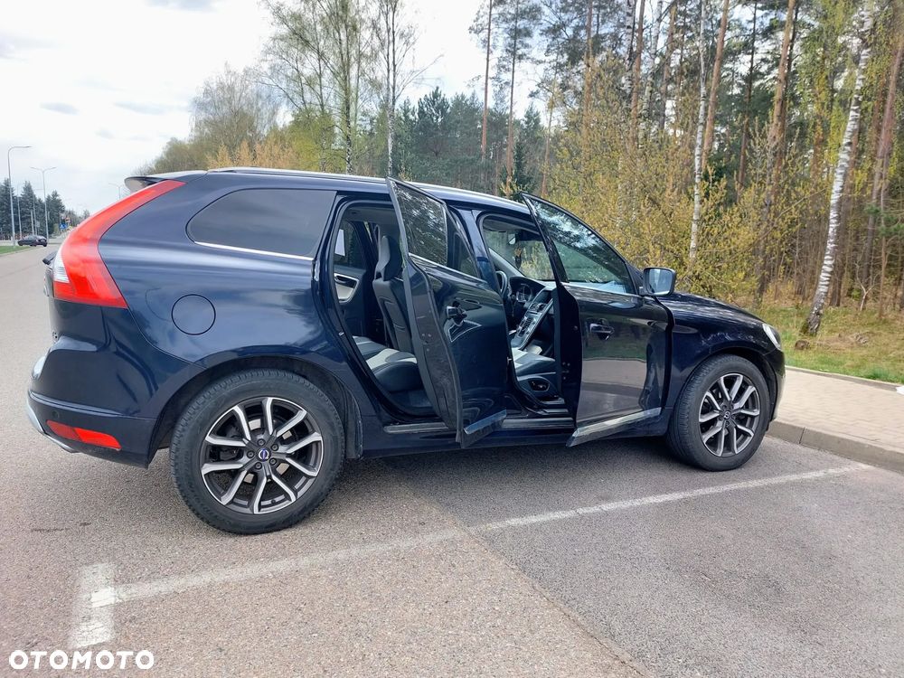 Volvo XC 60 T6 AWD Geartronic Momentum - 7