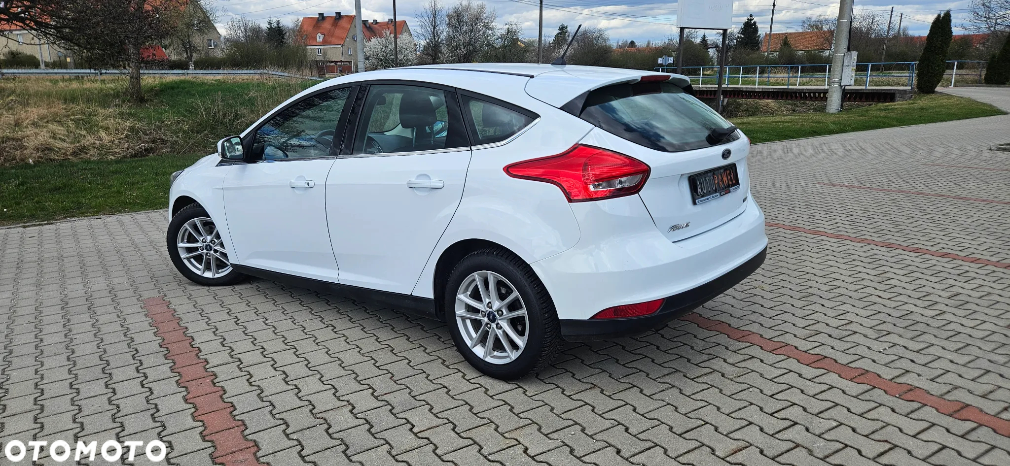 Ford Focus 1.0 EcoBoost Active - 6