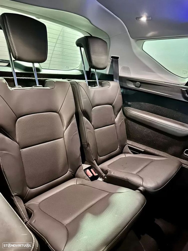 Renault Espace 1.6 dCi Initiale Paris EDC - 24