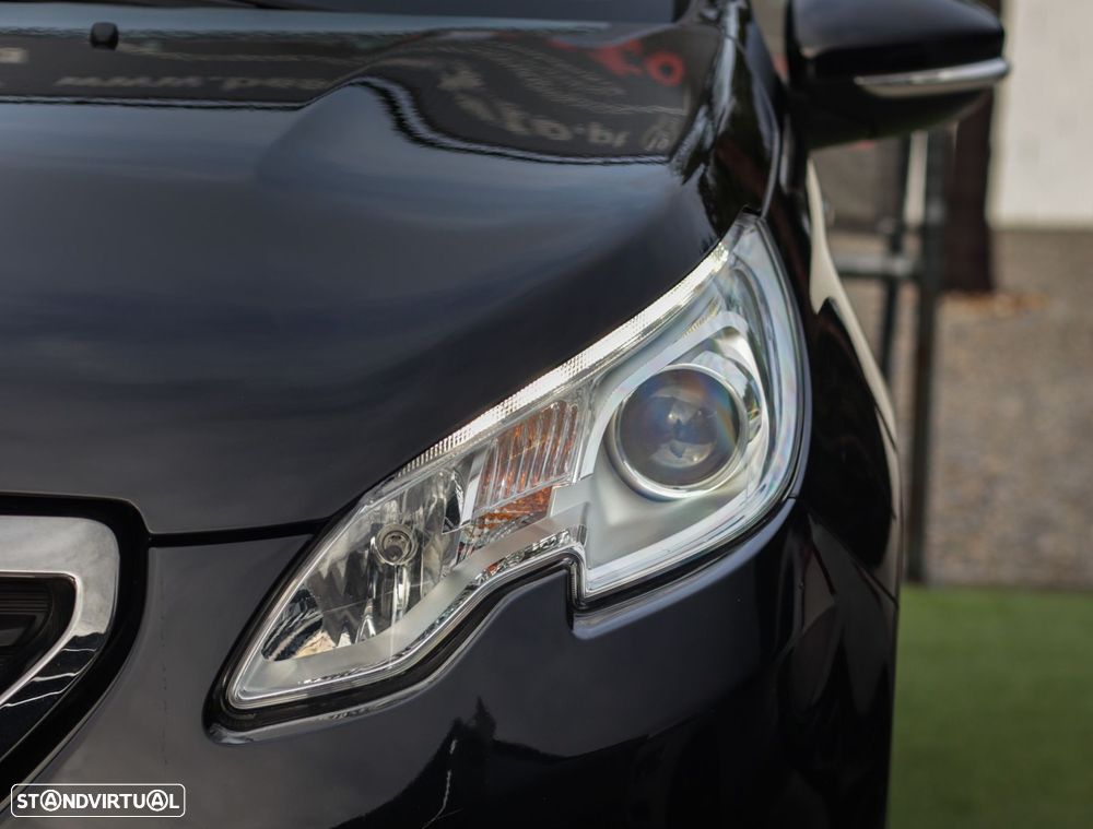 Peugeot 2008 1.2 VTi Active - 13