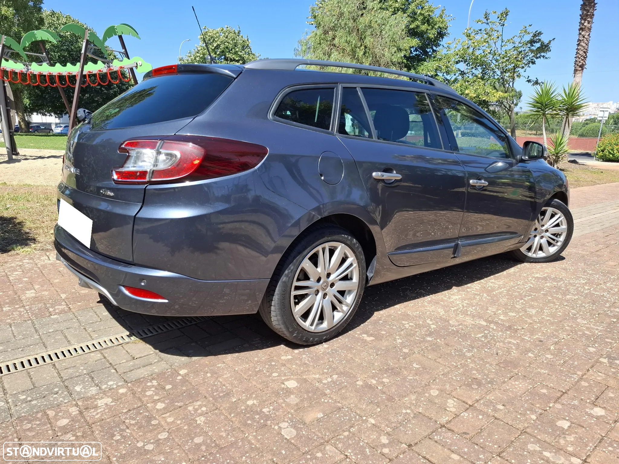 Renault Mégane Sport Tourer 1.5 dCi GT Line SS - 3