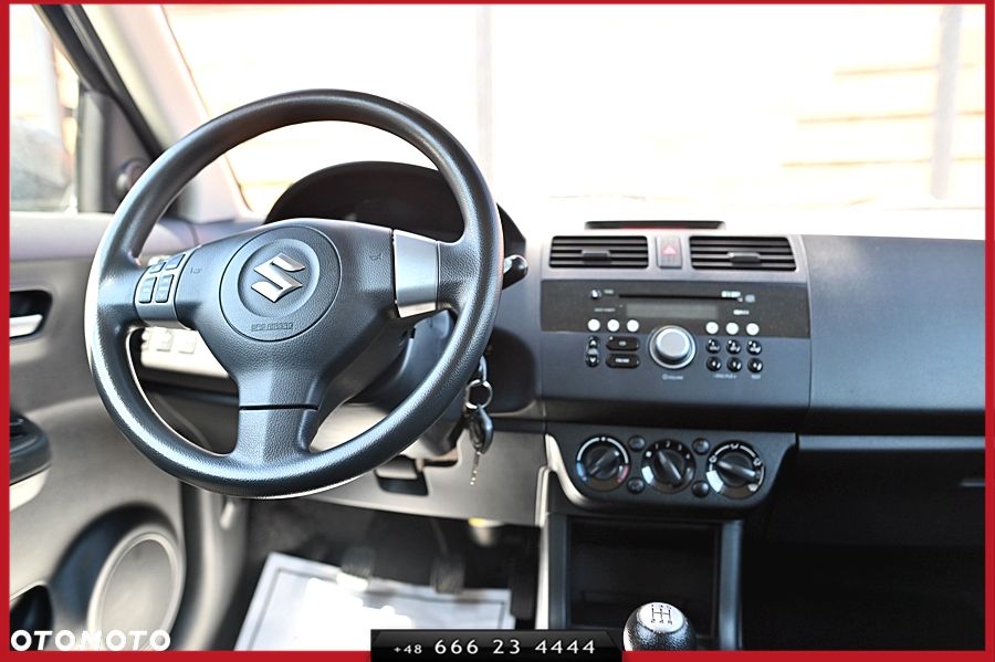 Suzuki Swift 1.3 Comfort - 22