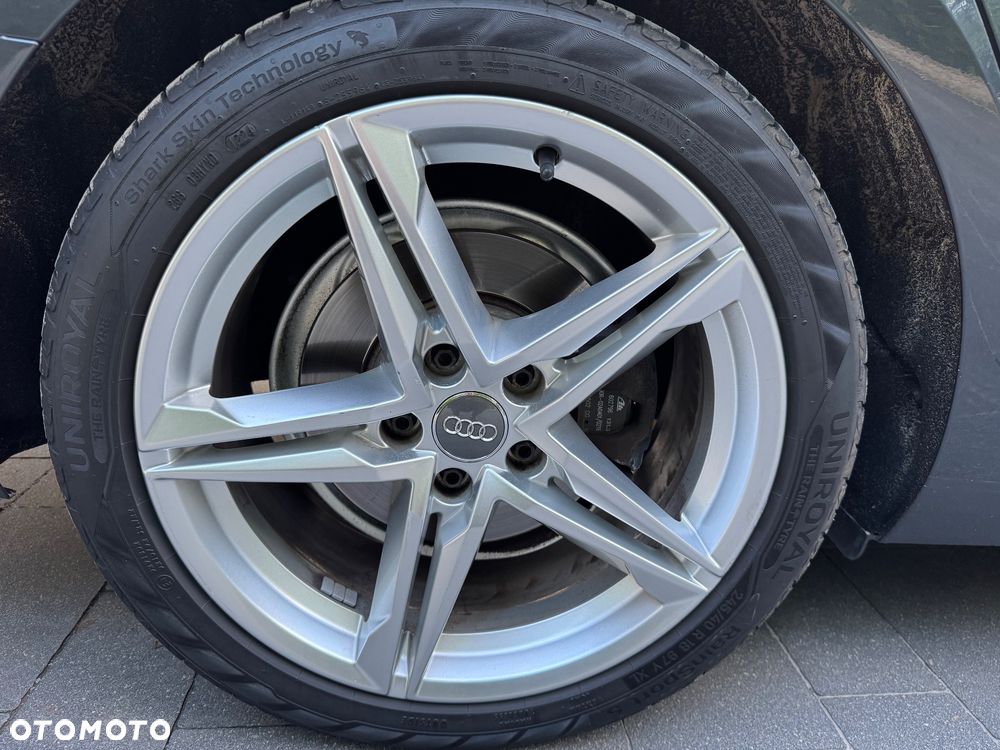 Audi A4 Avant 2.0 TDI S tronic quattro sport - 23