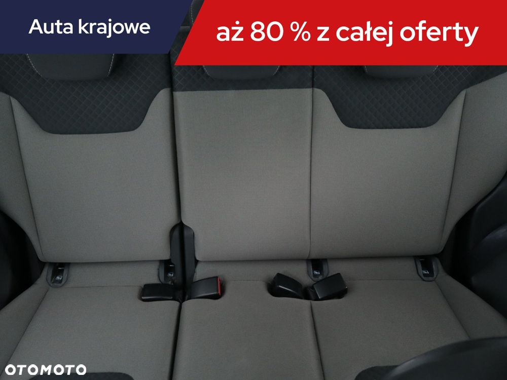 Ford Tourneo Courier - 12