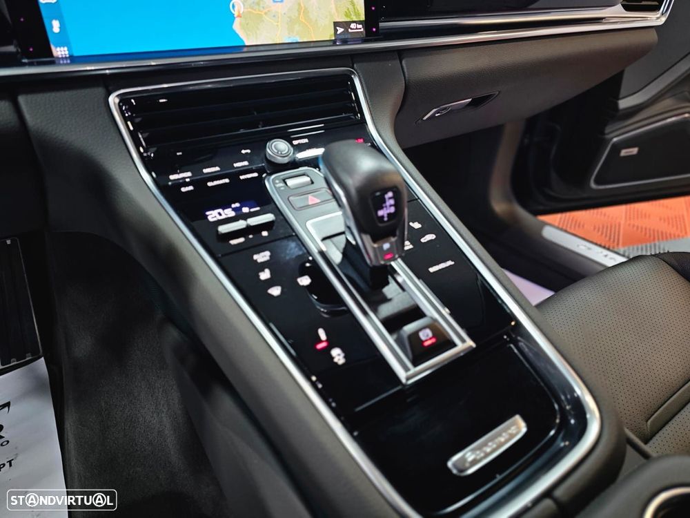 Porsche Panamera 4 E-Hybrid - 20