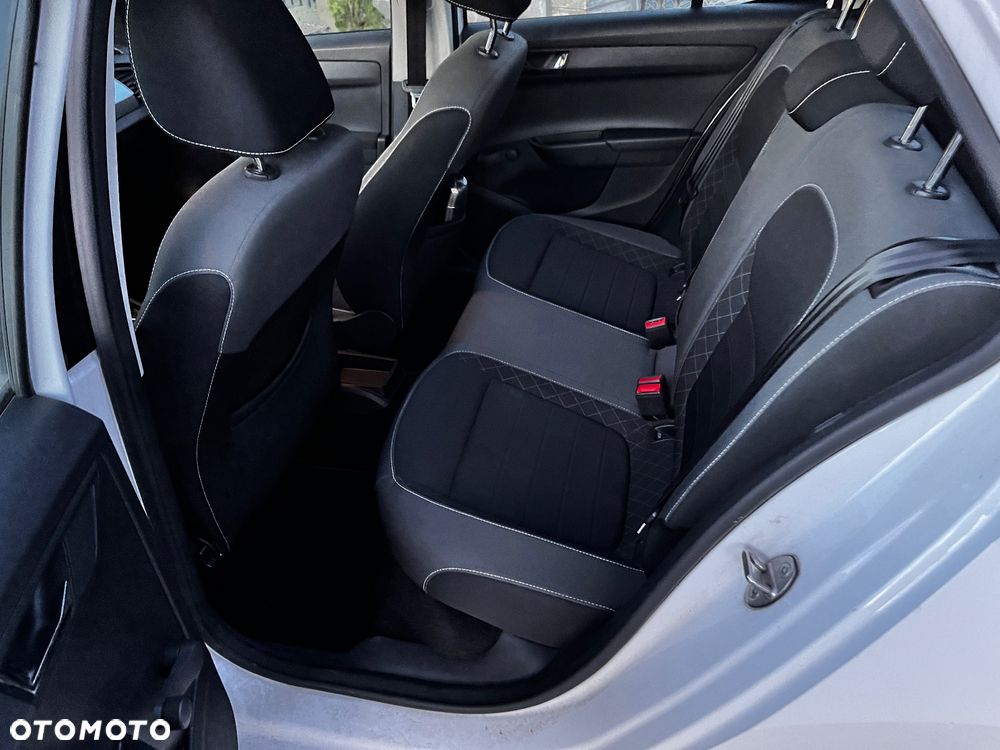 Skoda Fabia 1.0 Ambition Plus - 7