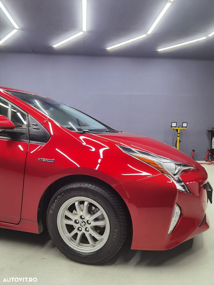 Toyota Prius Hybrid Comfort - 6