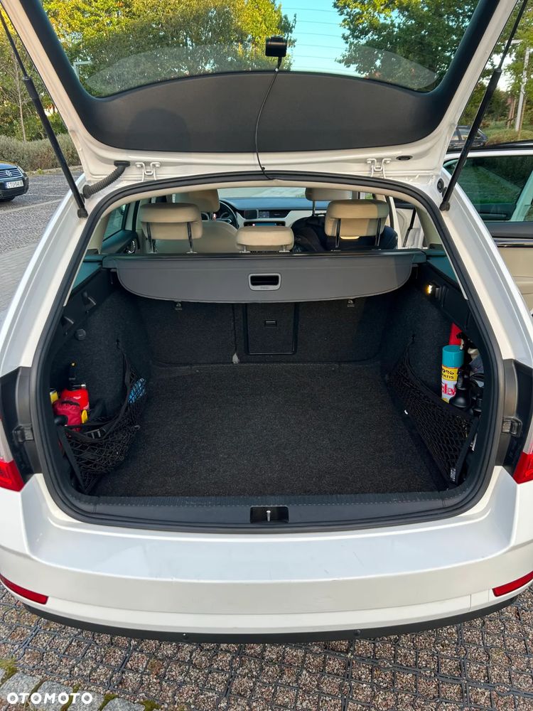 Skoda Octavia 1.4 TSI Style DSG - 11