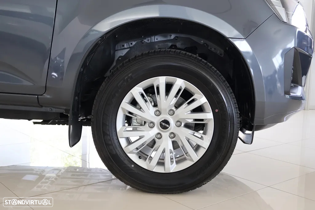 Isuzu D-Max 1.9 Ddi CD 4WD LS - 9
