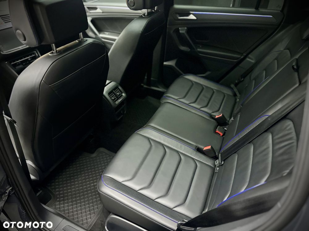 Volkswagen Tiguan - 30