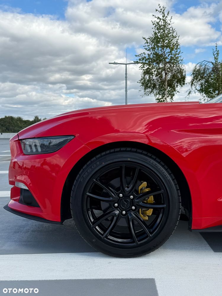 Ford Mustang - 18