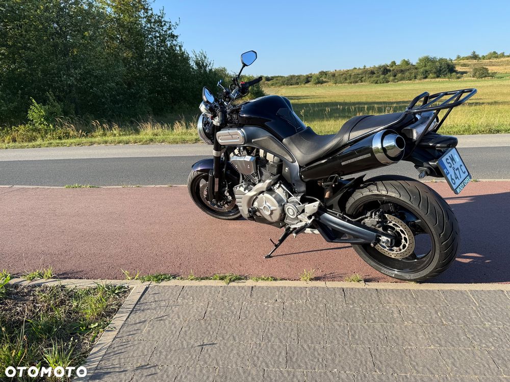 Yamaha MT - 10
