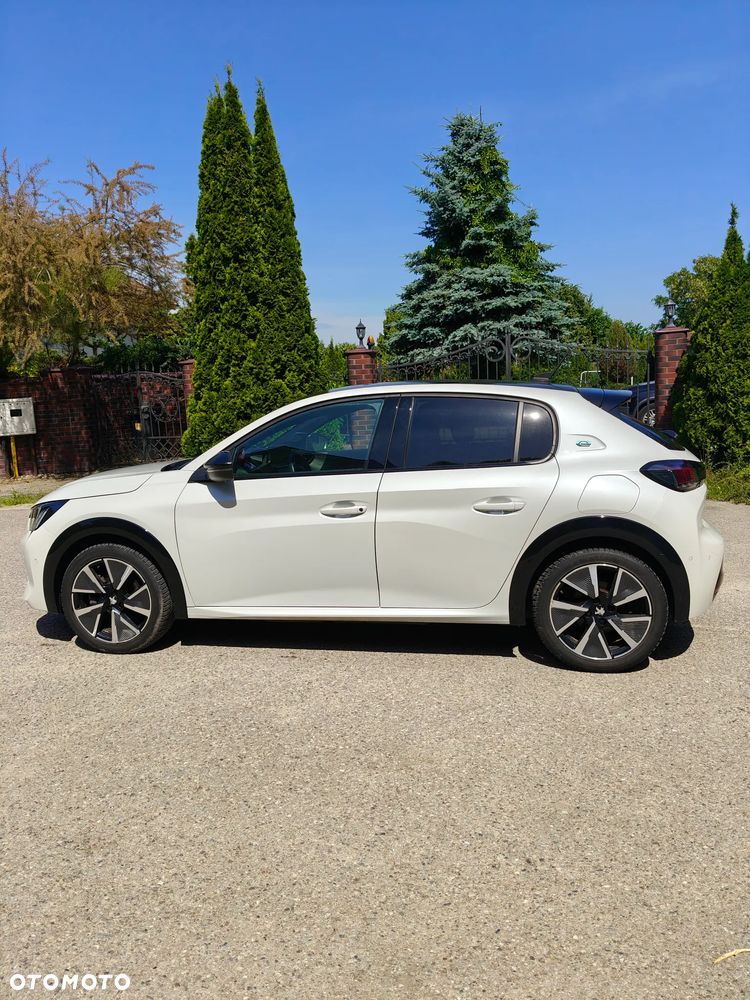 Peugeot 208 - 2