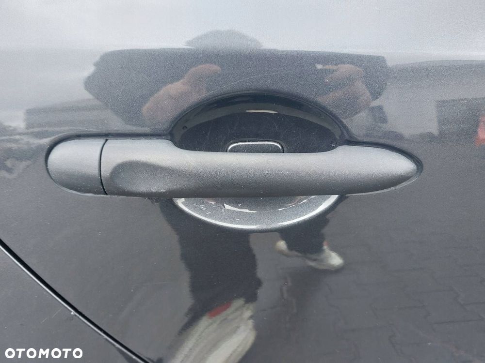 DRZWI KOMPLETNE PRAWY TYŁ RENAULT MEGANE III TEB66 - 2