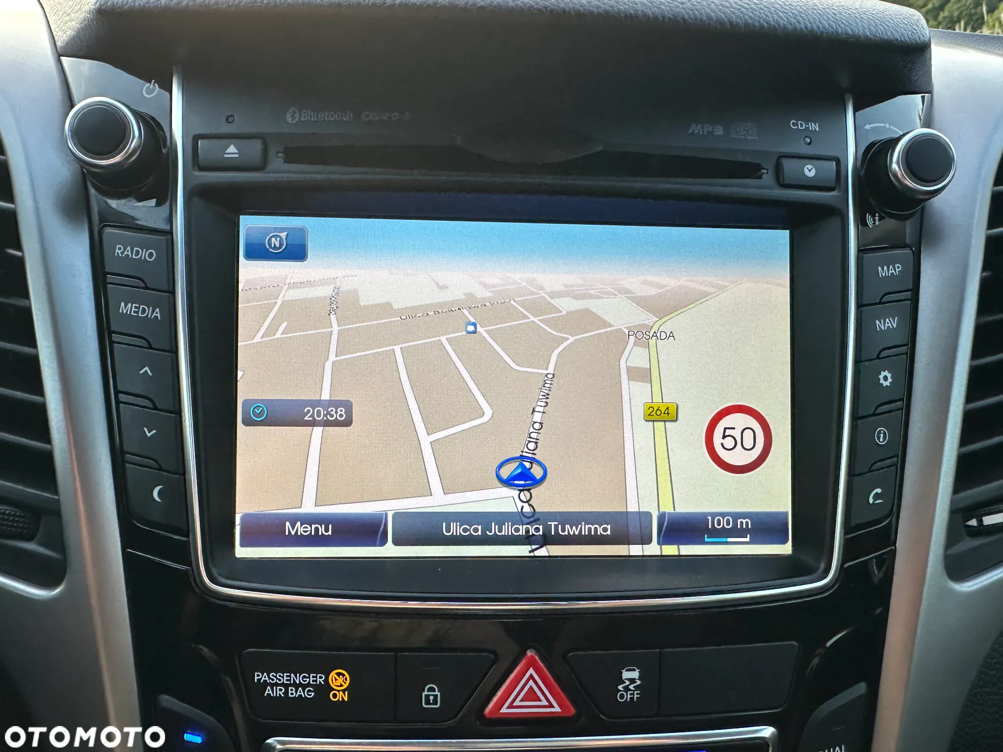 Hyundai i30 i30cw 1.6 Fifa World Cup Edition - 12