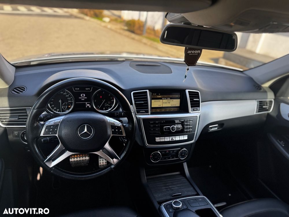 Mercedes-Benz ML 250 BlueTEC 4MATIC 7G-TRONIC Edition 1 - 10