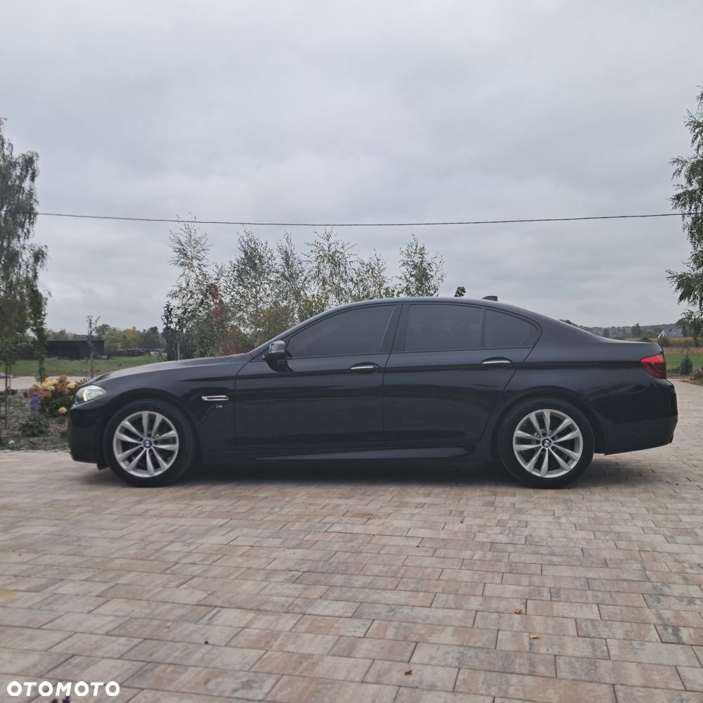 BMW Seria 5 528i Sport-Aut - 4