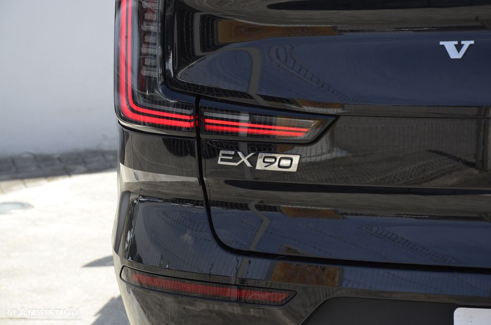 Volvo EX90 104 kWh Single Motor Core - 28