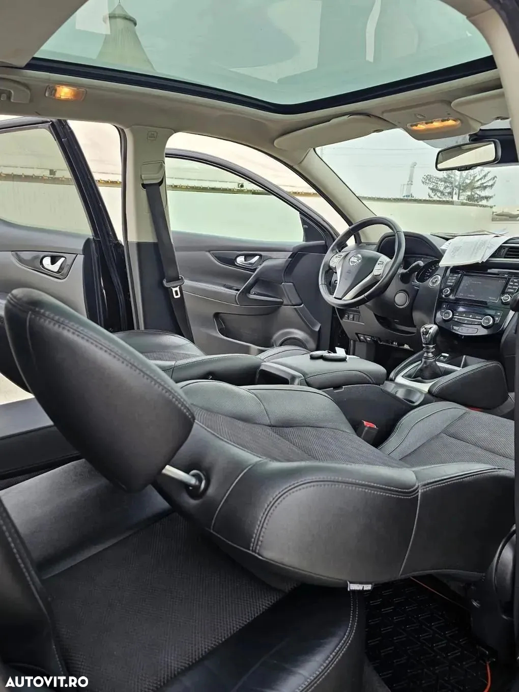 Nissan Qashqai 1.6 DCI ALL-MODE 4x4i TEKNA+ - 10