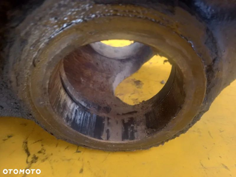 Carraro 20.25S obudowa mostu Case CS130 - 12